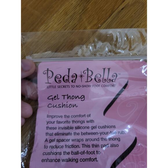 Peda Bella Gel Thong Cushion Silicone Foot Pads for Flip Flops 1 Pair NEW Sealed - Picture 4 of 8